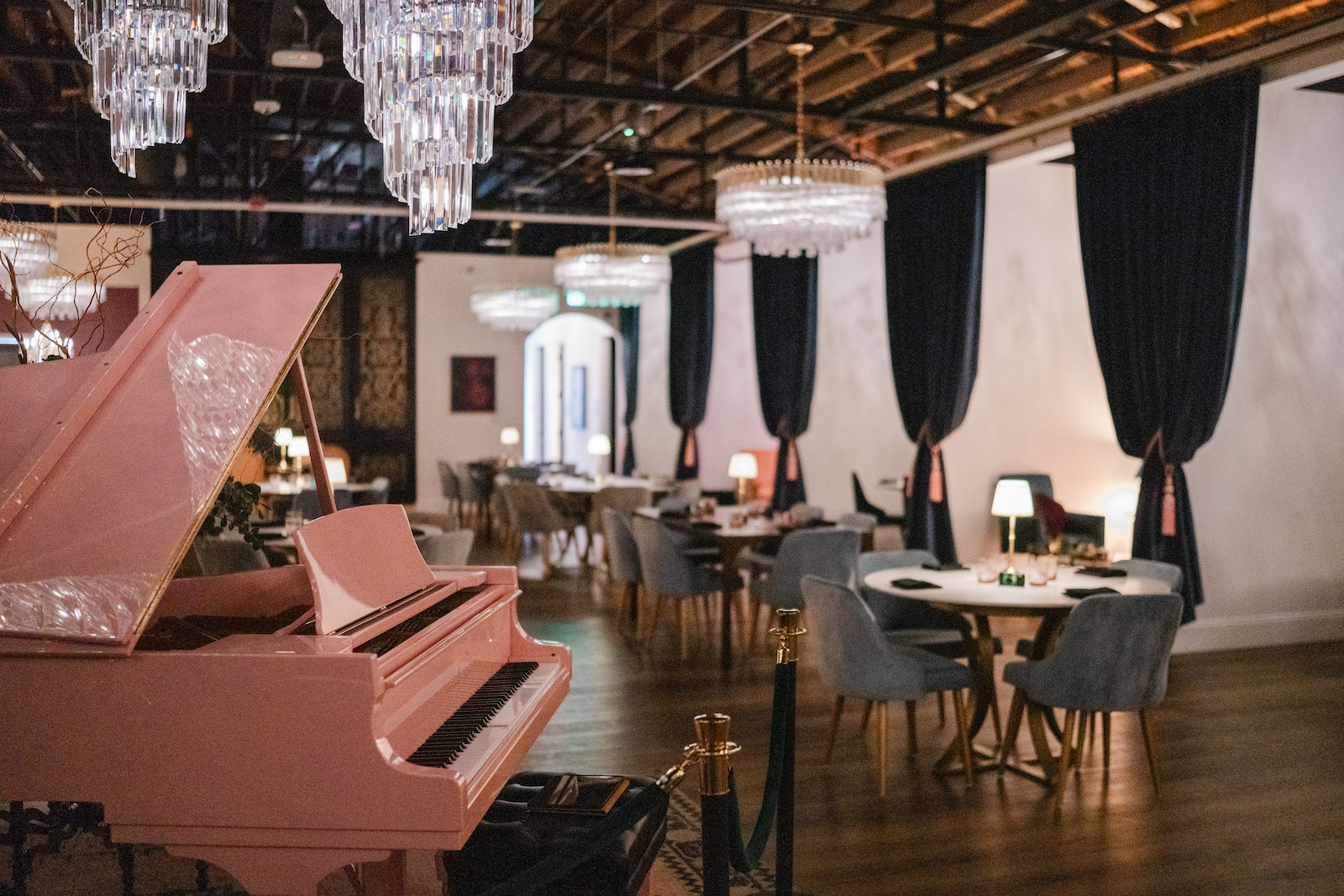 Cirrus Social Club: The First Class Sesh Experience — photo 3