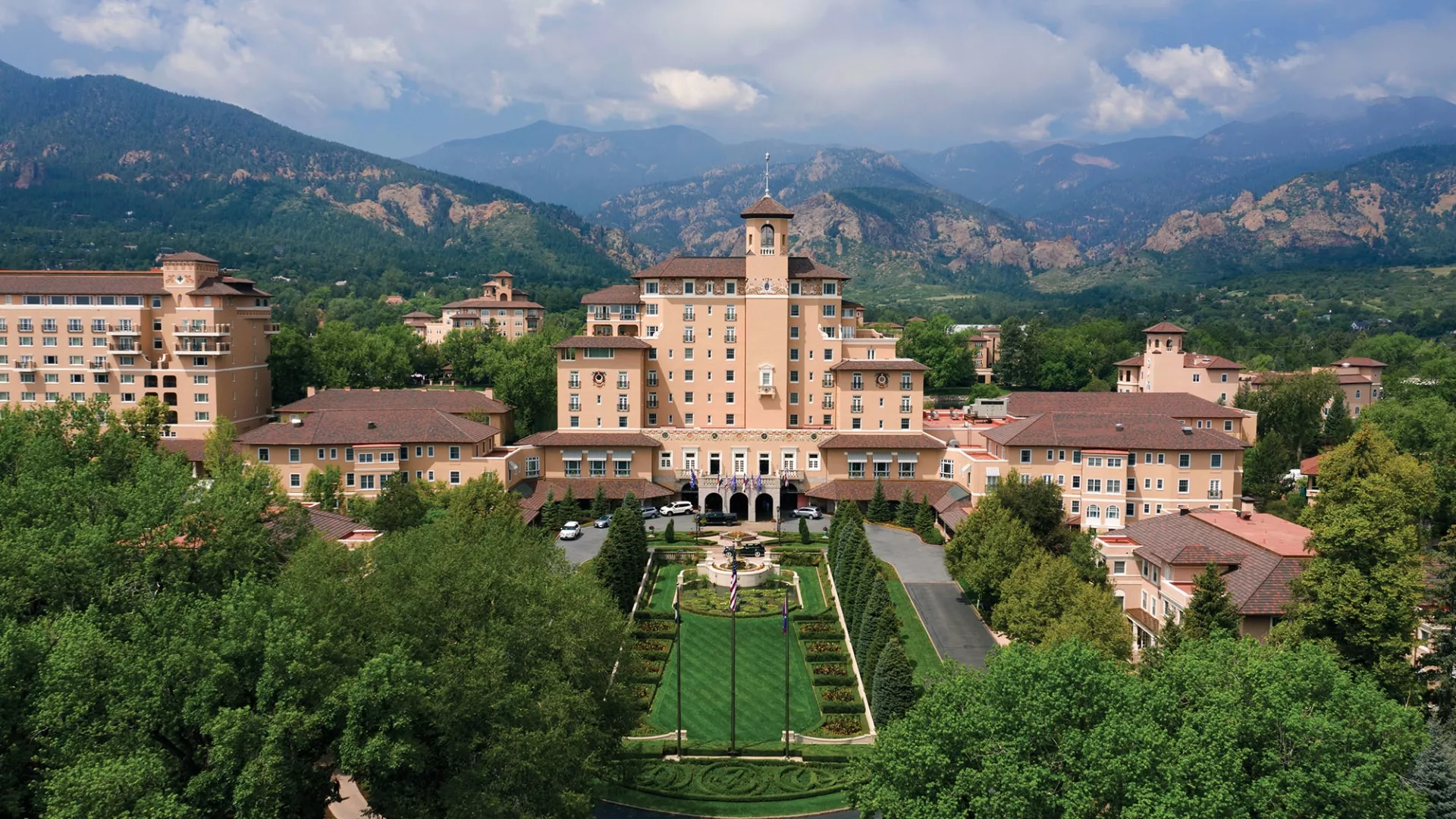 The Broadmoor — photo 1