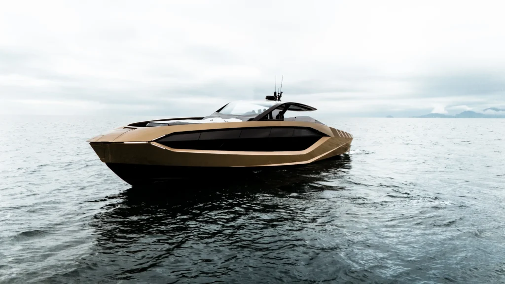 Lamborghini Yacht Rental — photo 3