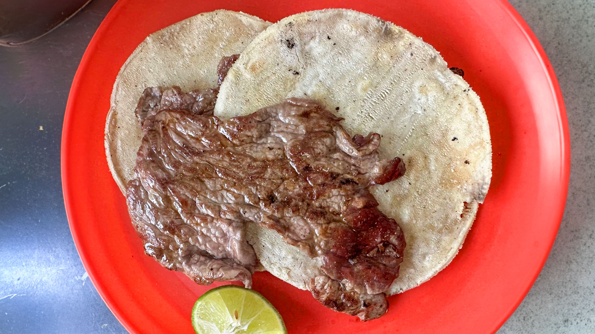 La Once Mil - Taquería — photo 3